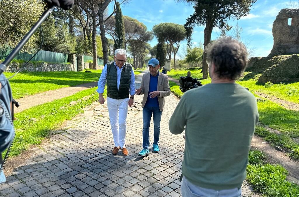 Wilfred Kemp met schrijver Stephan Sanders in Rome